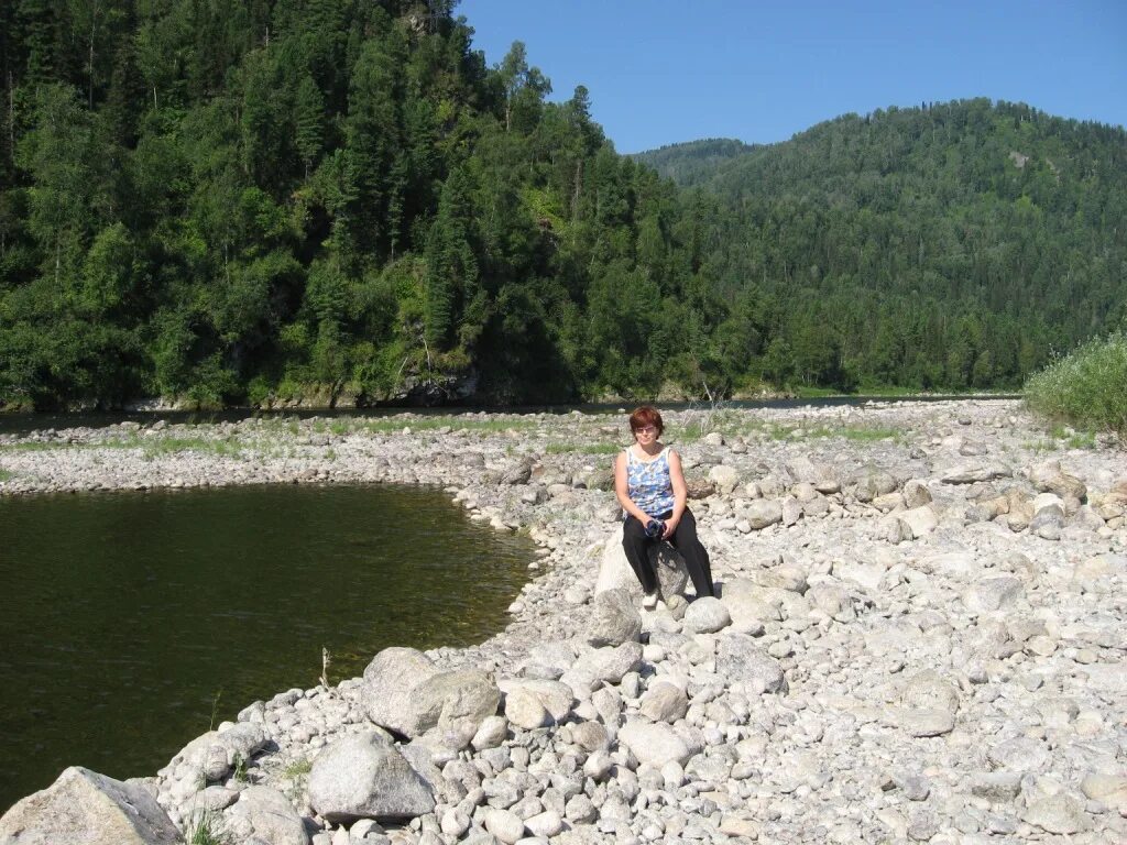 река хопер впадает в дон на карте. река волга на карте от истока до устья с городами. истоки реки енисей на карте. река где расположен город. река где расположен город.