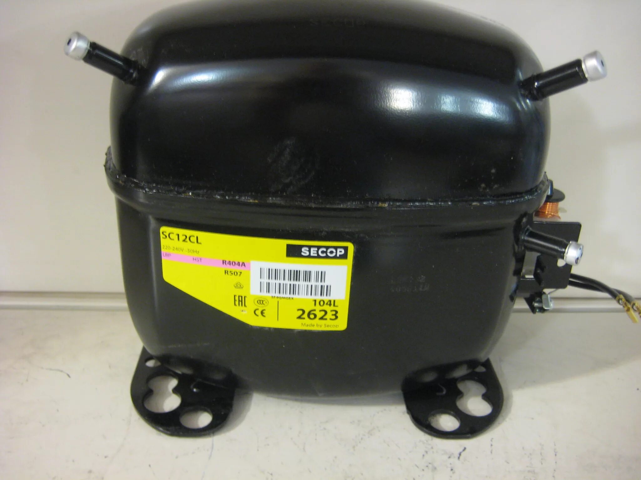 Sc12cl. Компрессор secop sc 10 cl. Компрессор данфосс sc12cl. Secop 4038 компрессор для холодильника. Sc12cl.