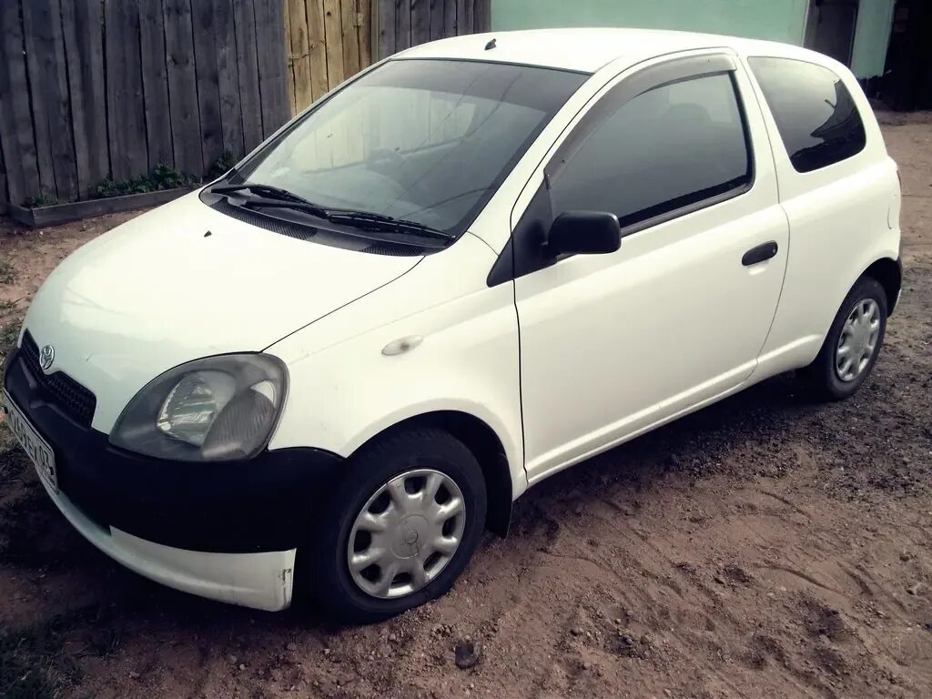 Купить витц дром. Тойота Витц 1999. Toyota Vitz 1999. Тойота Витц 1999 автомат. Тойота Витц 1999 года 1 литр.