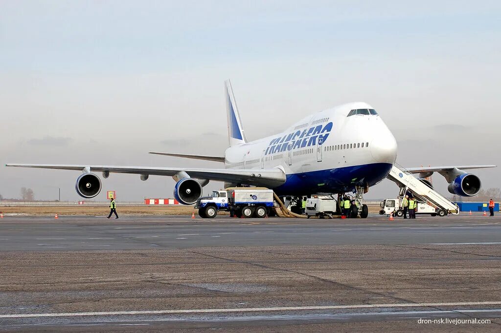 Грузовой 747 Толмачево. Толмачево споттинг. Боинг 204. Боинг 777 фото в Толмачево.