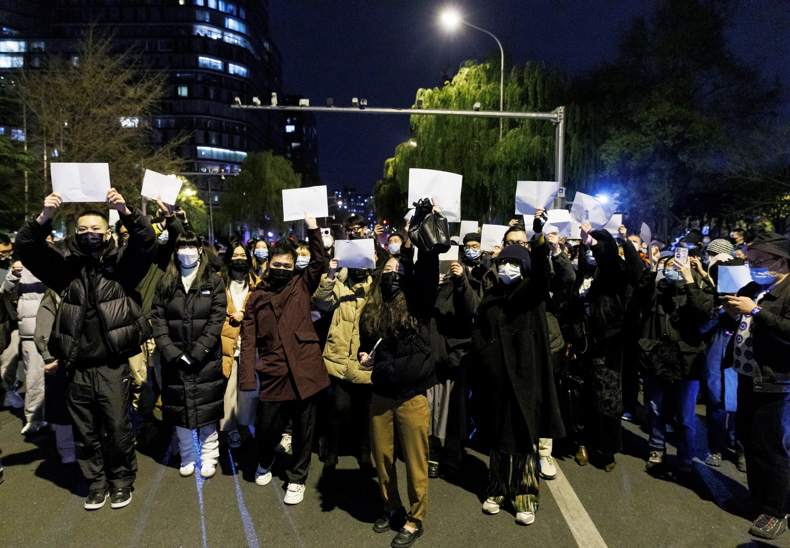 Переворот в судане. Ново протест. Протесты афроамериканцев в сша. Митинги в париже 2022. Кишинев протесты.