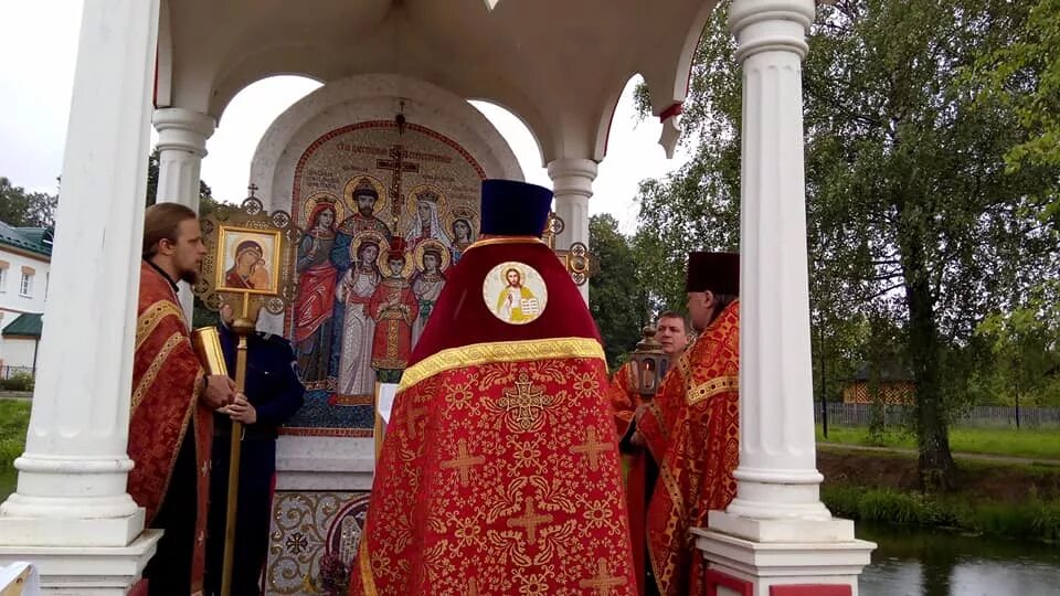 троицкий собор клин архиерейская служба 11 октября 2022. богослужения в храмах клина. храм успения клин настоятель. богослужения в храмах клина. богослужения в храмах клина.