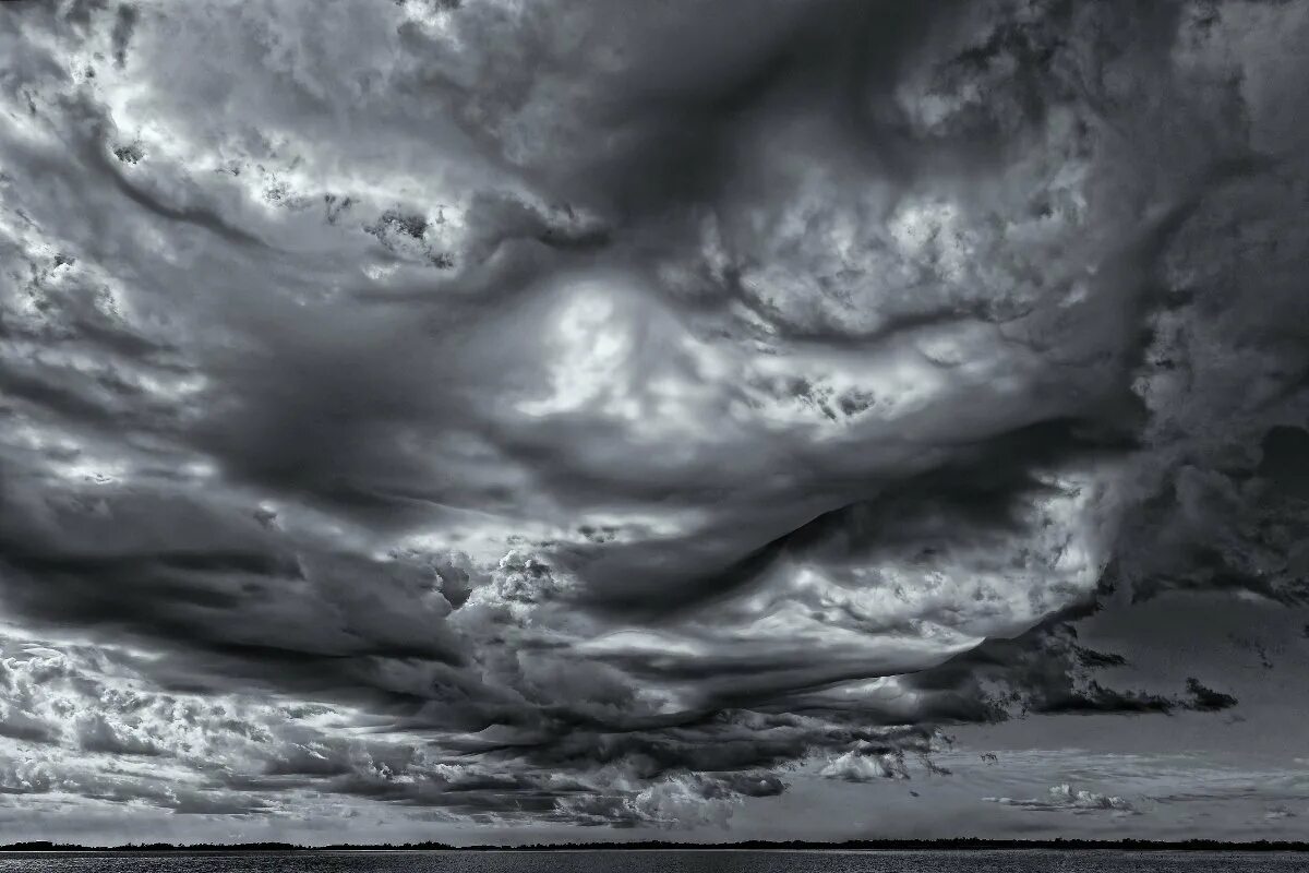 Туча ужасный. Ундулатус асператус. Страшные облака асператус. Облака ундулатус асператус. Волнисто-бугристые (Дьявольские) облака.