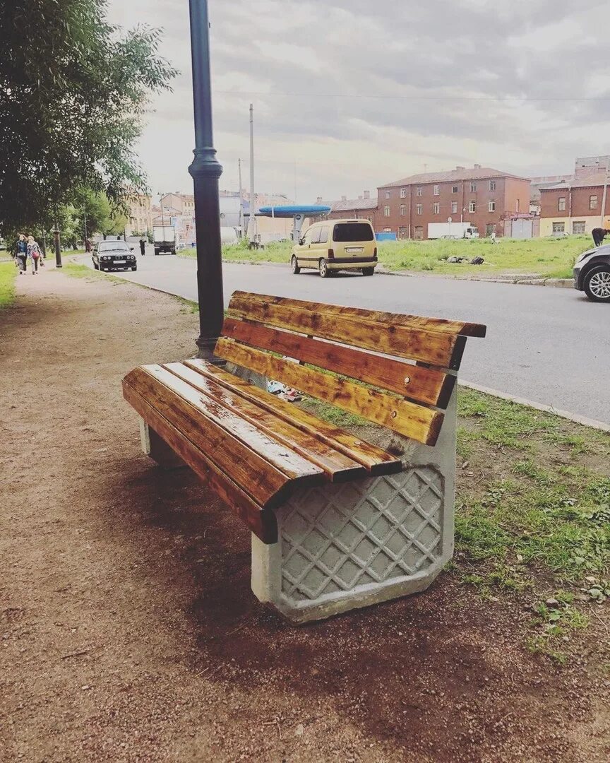 Скамейка в питере. Скамья в парке петербурга. Михайловский сад в санкт-петербурге. Скамейка парковая 19 век. Скамейки в парке спб.