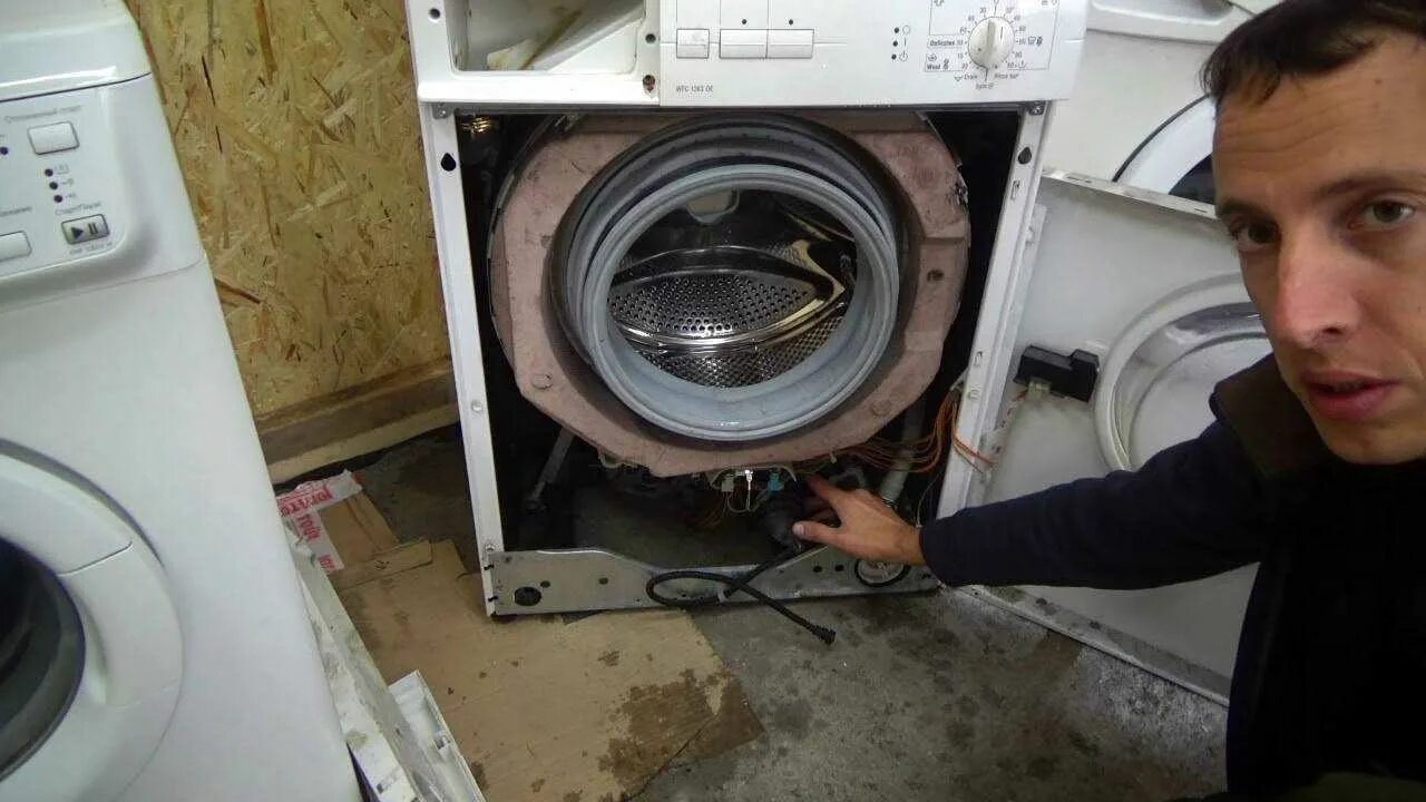 Почему не сливает стиральная машинка. Стиральная машина bosch maxx 5 не отжимает. машинка бош макс 4 стиральная не сливает воду. bosch serie 6 стиральная машина слив воды. не отжимает стиральная машина бош макс 5.