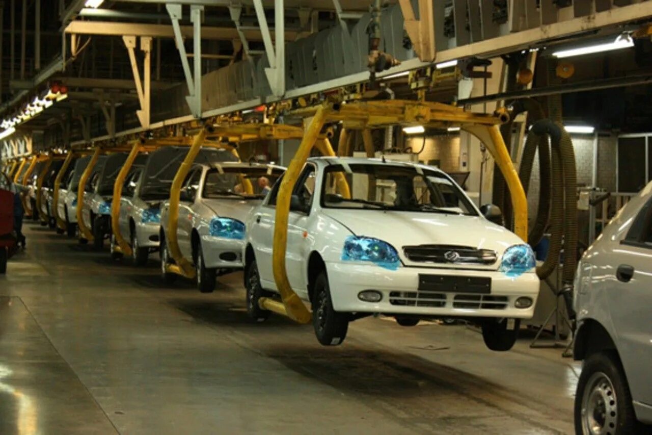 Запорожский автомобилестроительный завод автомобили заз. Украинские марки автомобилей. Укр машина. Украинский бренд авто. Украинские тачки.