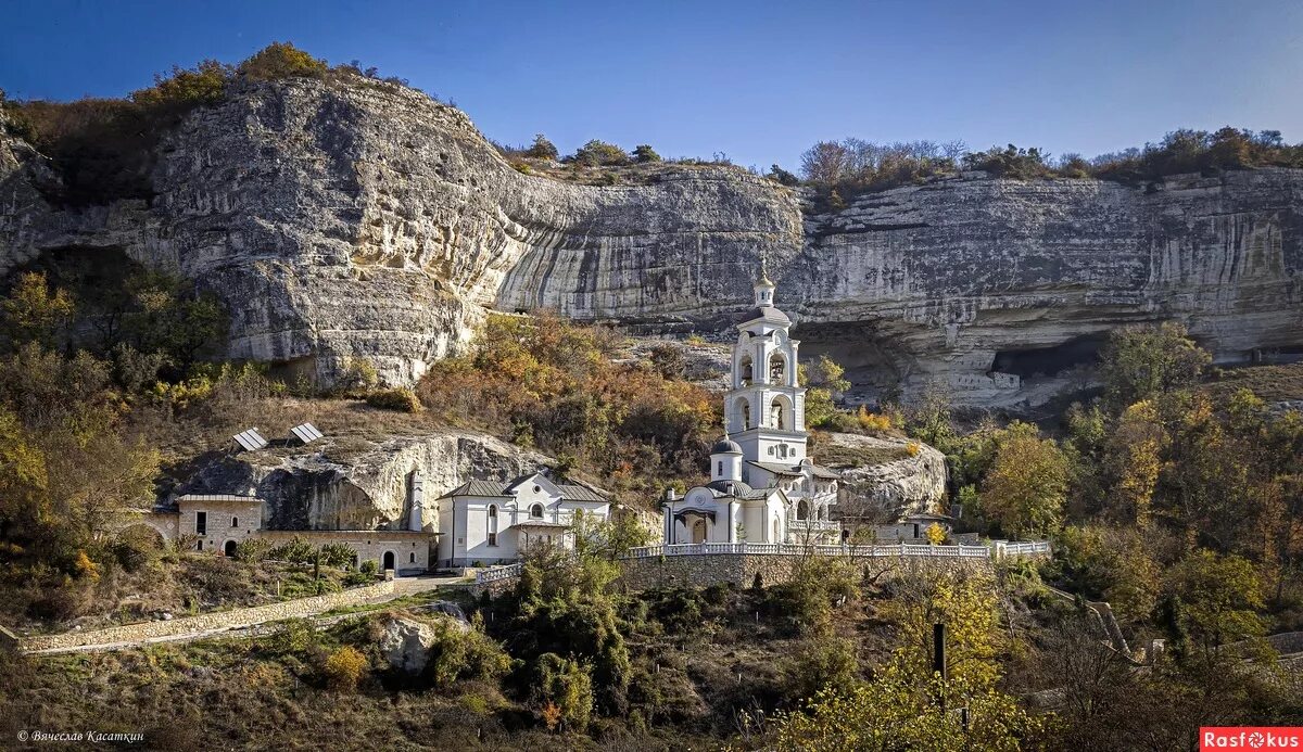 леся украинка бахчисарайский дворец. бахчесарай достопримечательности. природный парк бахчисарай. экскурсии на бахчисарай достопримечательности. работа в бахчисарае и бахчисарайском.