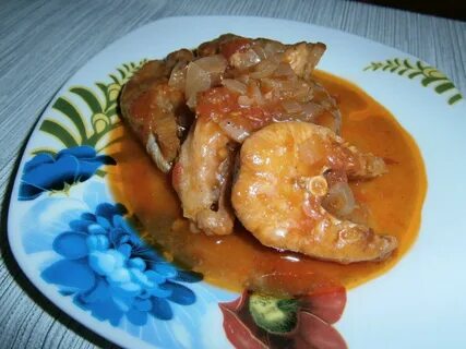 Щука тушеная с овощами