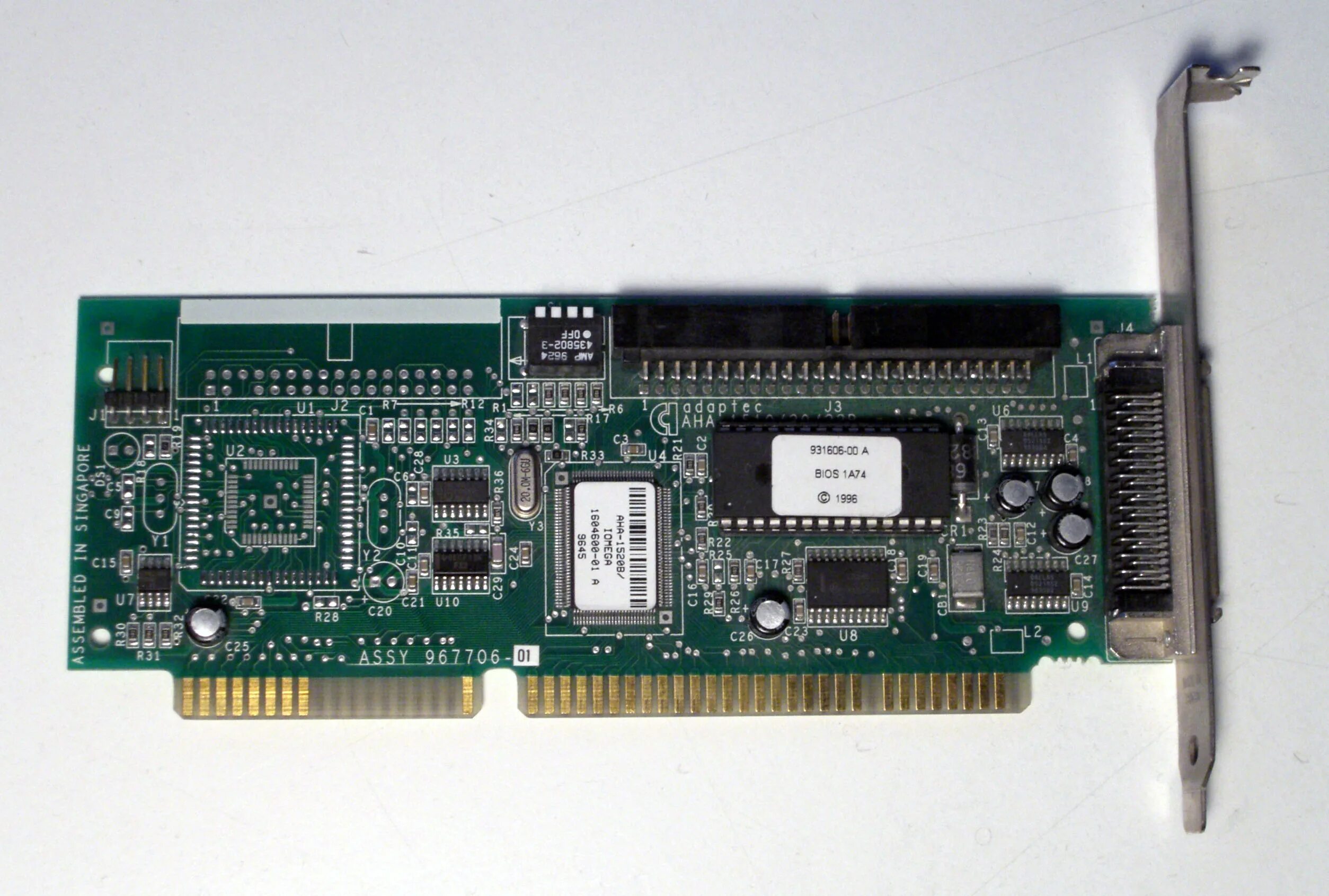Scsi controller. Scsi контроллер. шина scsi. scsi контроллер для сканера. хост адаптер шины.
