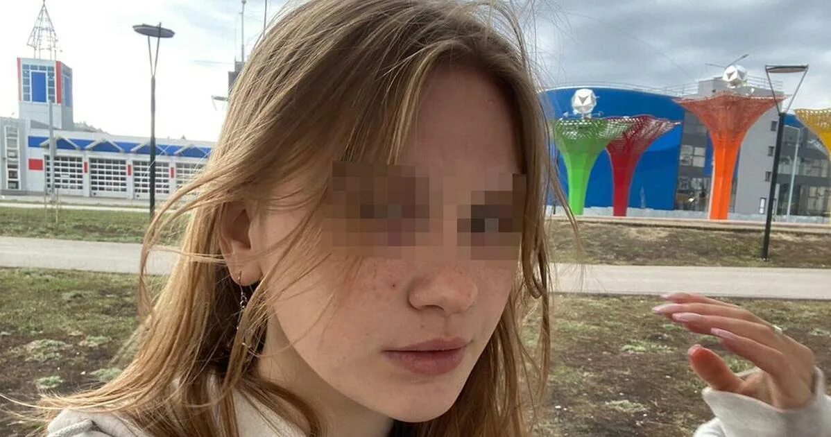 Насиловали 13 летнюю девочку. Насиловали 13 летнюю девочку