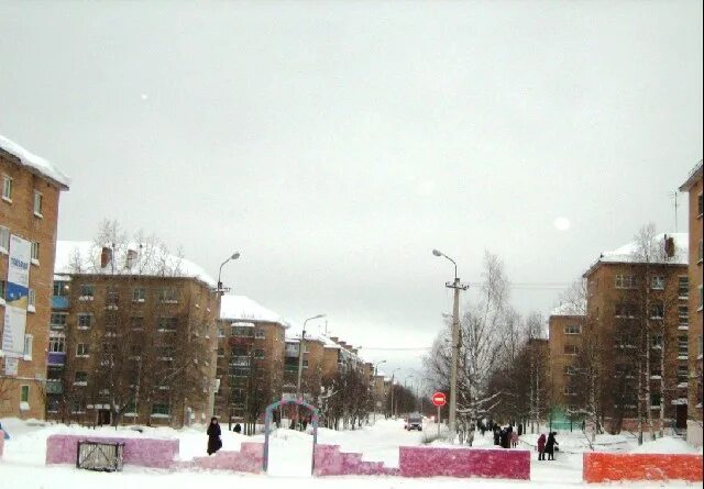 Нижний Одес Республика Коми. Посёлок Нижний Одес Республика Коми. Нижний Одес Сосногорский район. Нижний Одес площадь Ленина. Телефоны нижнего одеса