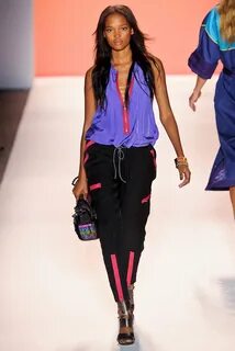 Glamouria - We Love "Sport" Chic!