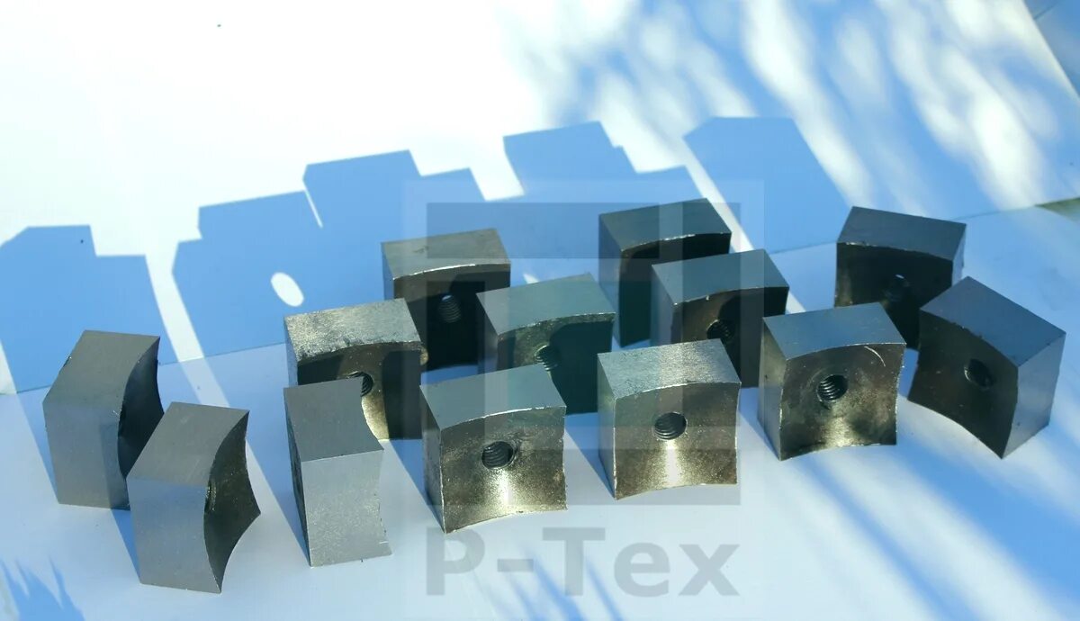 ножи для шредера. ножи для шредера для пластика. призматический нож шредер. ножи для шредера 40х40х24. ножи для шредера.