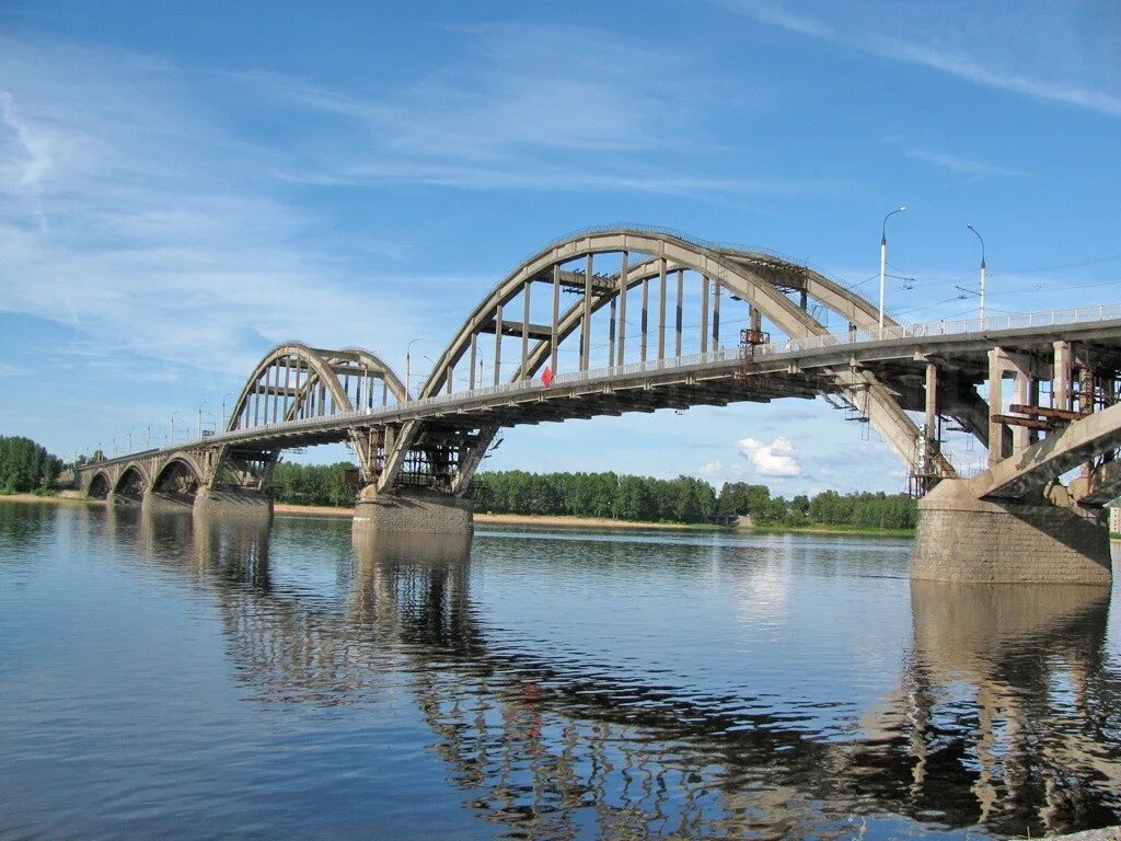 В каком году был построен мост. Рыбинск мост. рыбинский мост через волгу. рыбинский волжский мост. мост волга рыбинск.