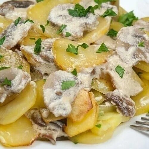 Potato & Mushroom Sour Cream Bake Рецепт Идеи для блюд, Картофельные блюда, Реце