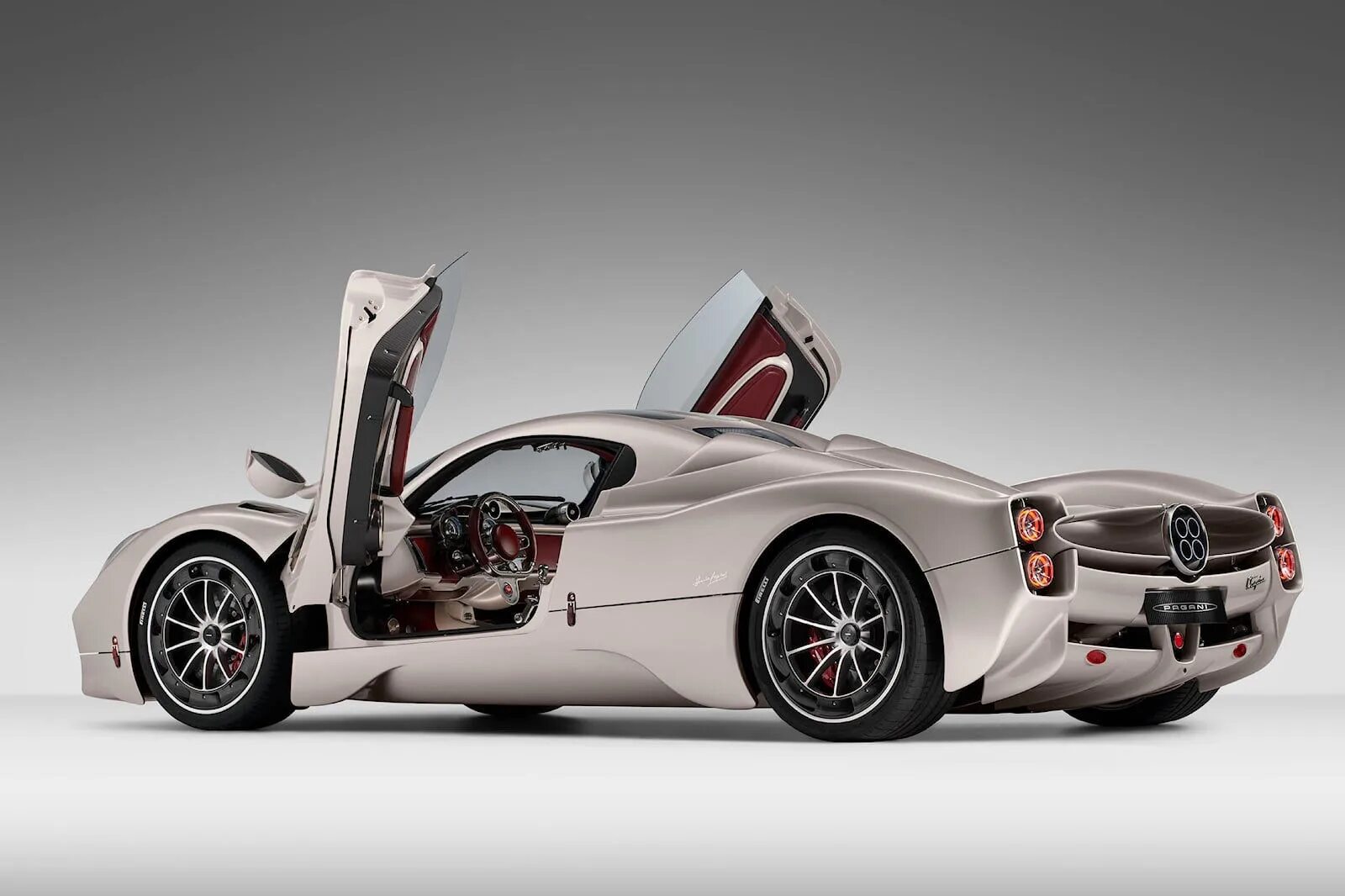 Pagani automobili s p a. Пагани утопия. пагани утопия 2025. пагани утопия 2025. pagani zonda roadster.