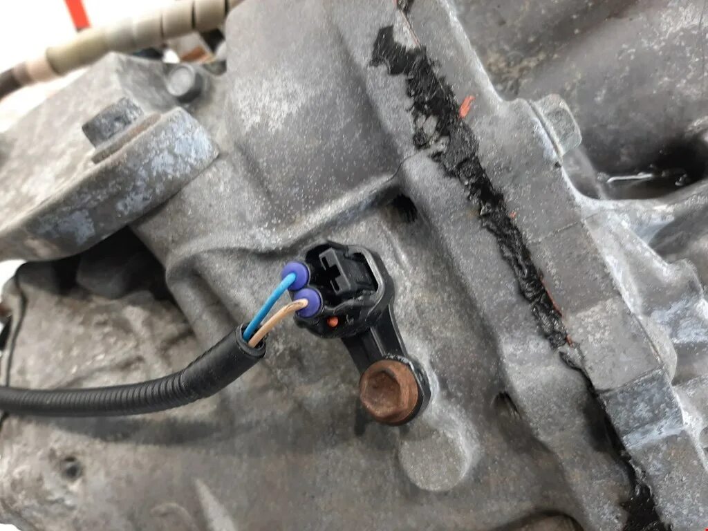 Рено акпп датчик заднего хода. Датчик включения заднего хода opel corsa 2005. Renault scenic ii датчик заднего хода акпп. Акпп датчик заднего хода. Mazda bt датчик заднего хода.