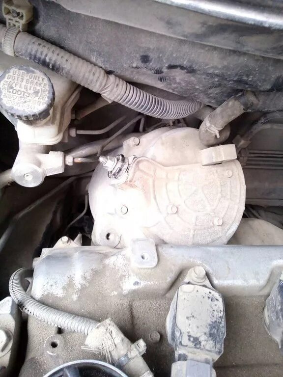 Генератор кия спектра. Генераторе 4wd. 4m40 генератор разборка. Генератор infiniti q50. 4.