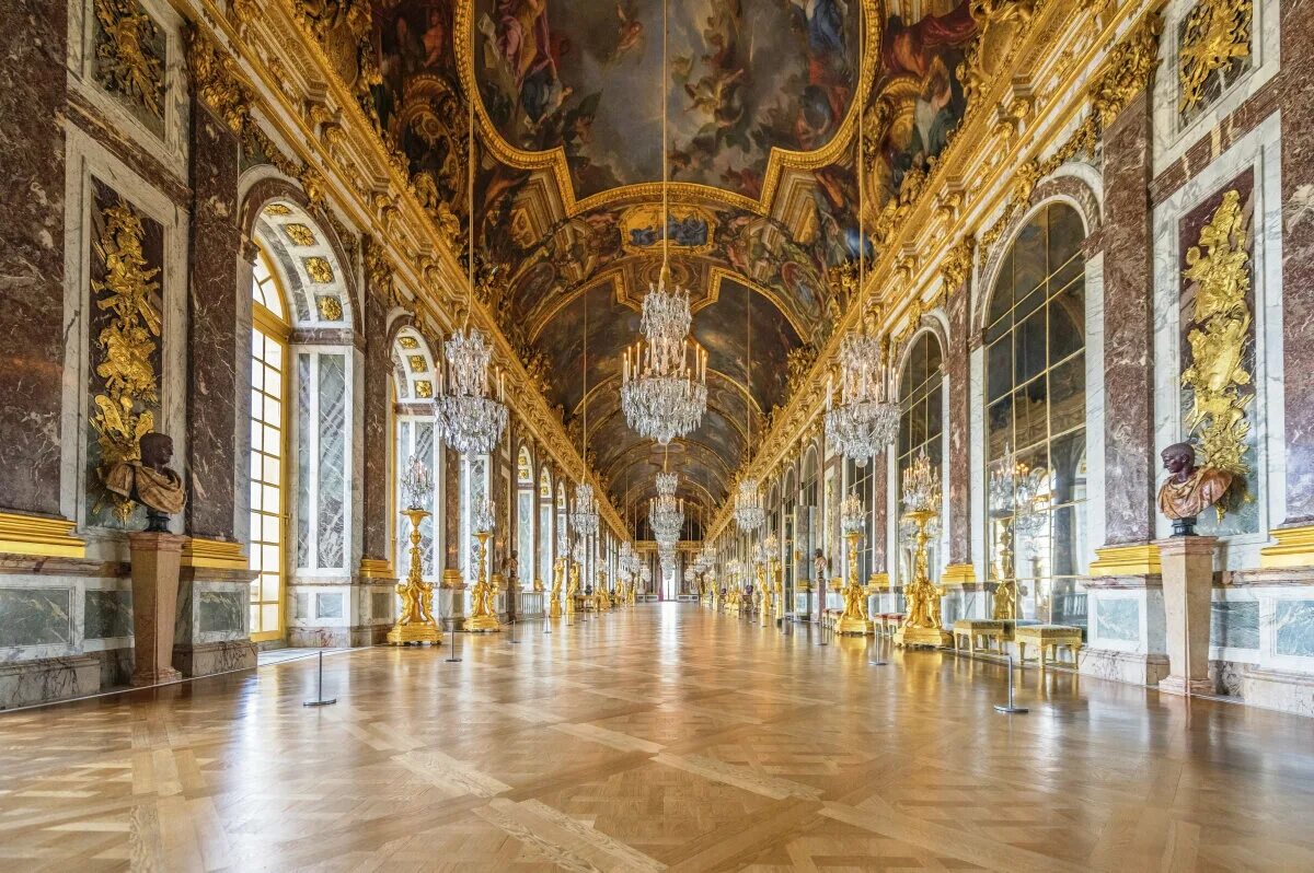 Версальский дворец, Версаль дворец Версаля. Зеркальная галерея Версальского дворца. Версальский дворец Версаль классицизм.