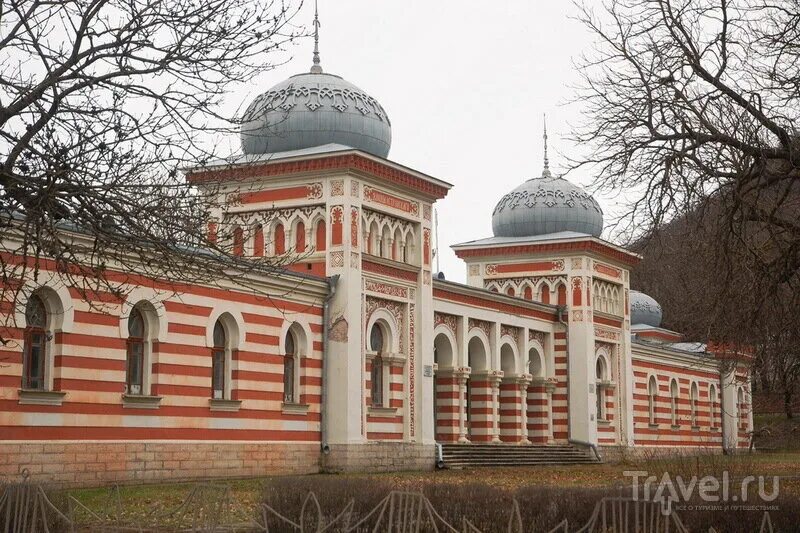 Баня железноводск. Островские ванны в Железноводске. Ванны Островского в Железноводске. Картинки Железноводск Островские ванны. Ванны Островского в Железноводске фото.