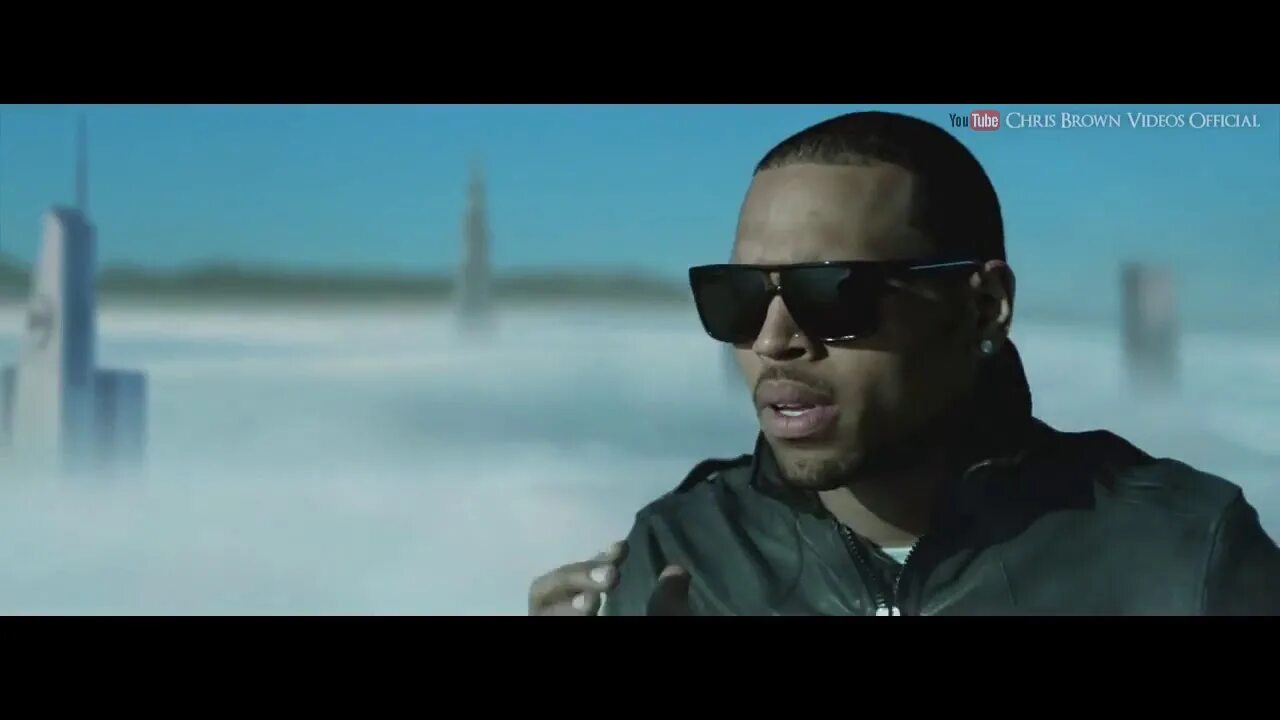 Chris Brown don't Wake me up. Очки Chris Jann. Chris Brown Cold Heart. Солнечные очки Chris Jann.