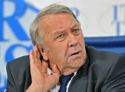 Глава назад