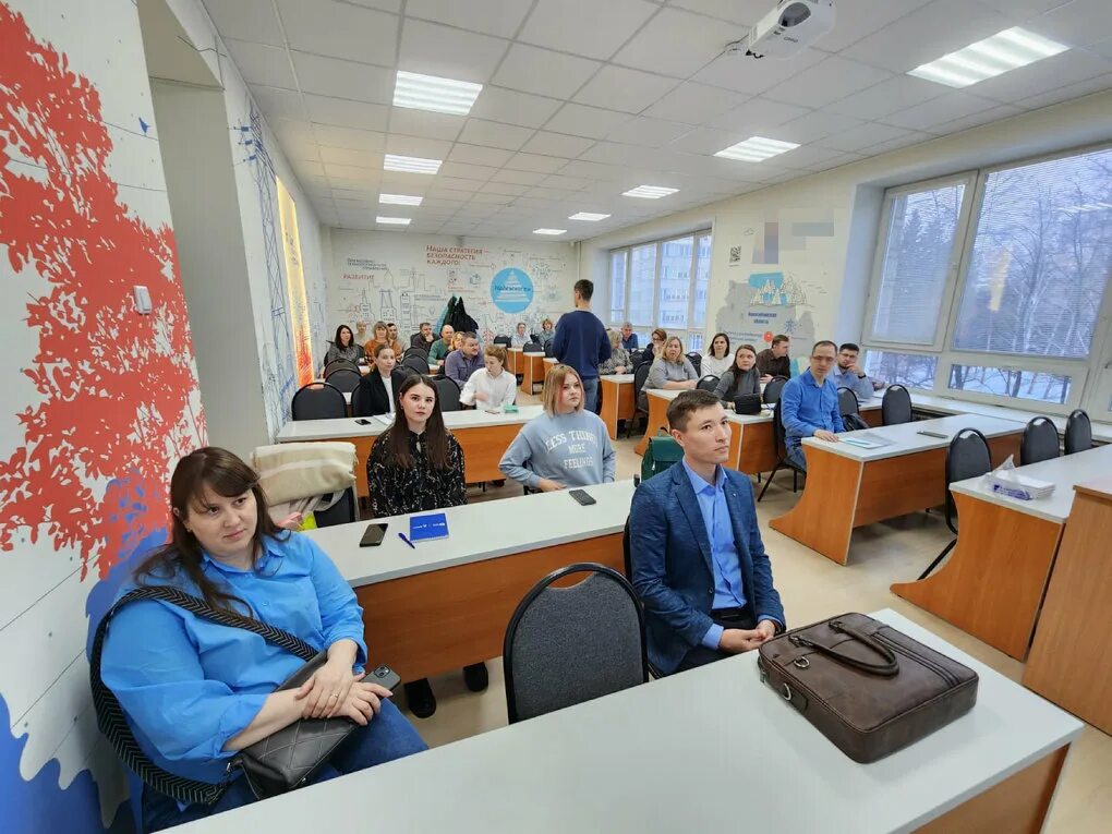Квалификация энергетика. Персонал АО "НЭС Узбекистана".