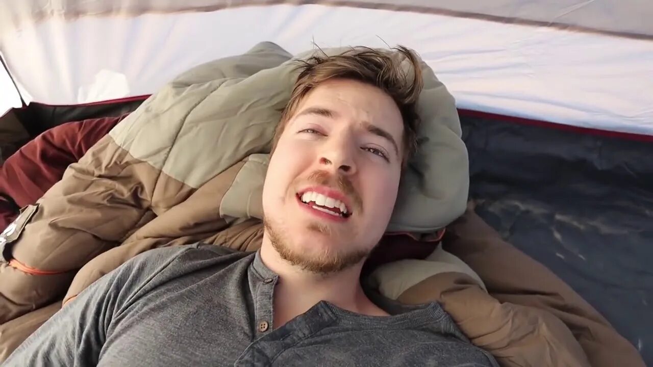 24 выживает. 24 выживает. Выживший лесник. 24 выживает. 24 часа в лесу челлендж.