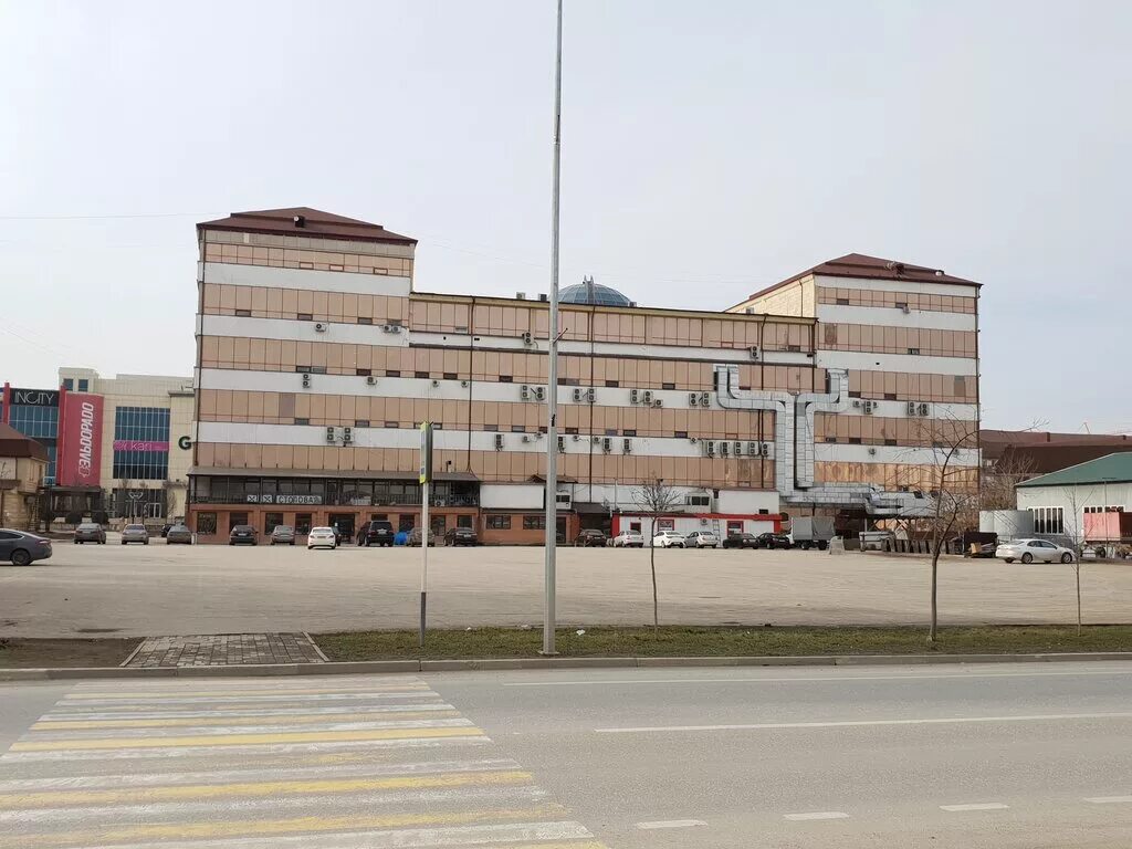 отец кадырова ахмат хаджи кадырова. президент чечни ахмат кадыров. ахмата кадырова 40. ахмата кадырова 40. кадырова центорой.