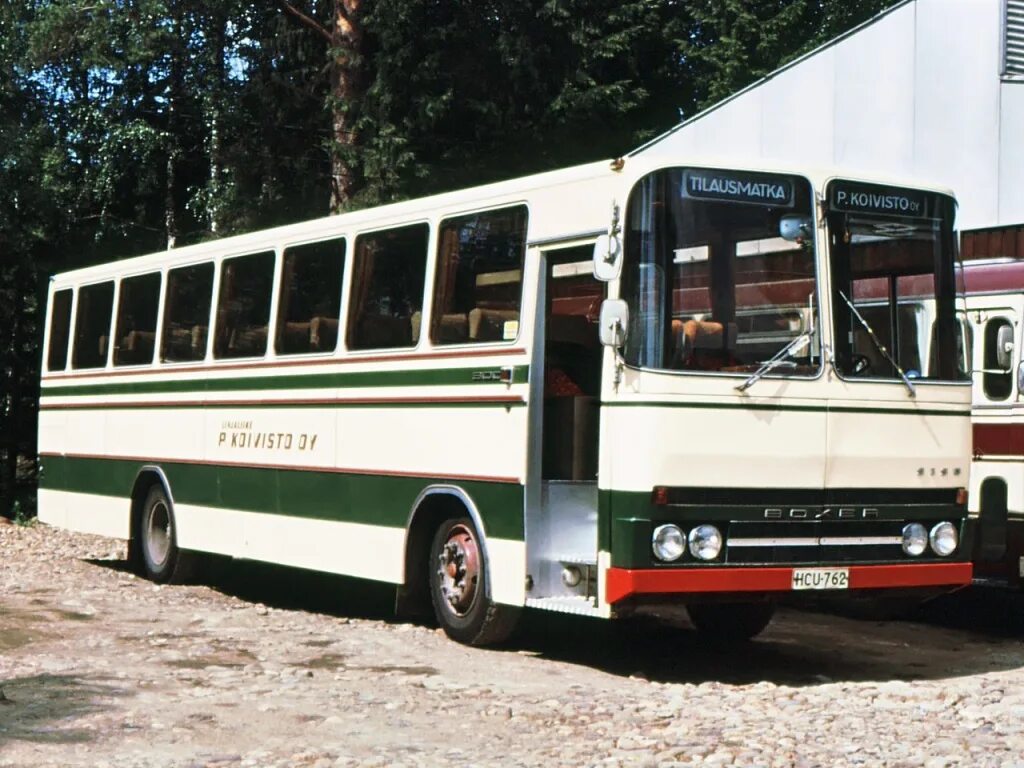 Госпиталь автобусы. Sisu 1970. Sisu автобус. Sisu 80х. Sisu m-161.