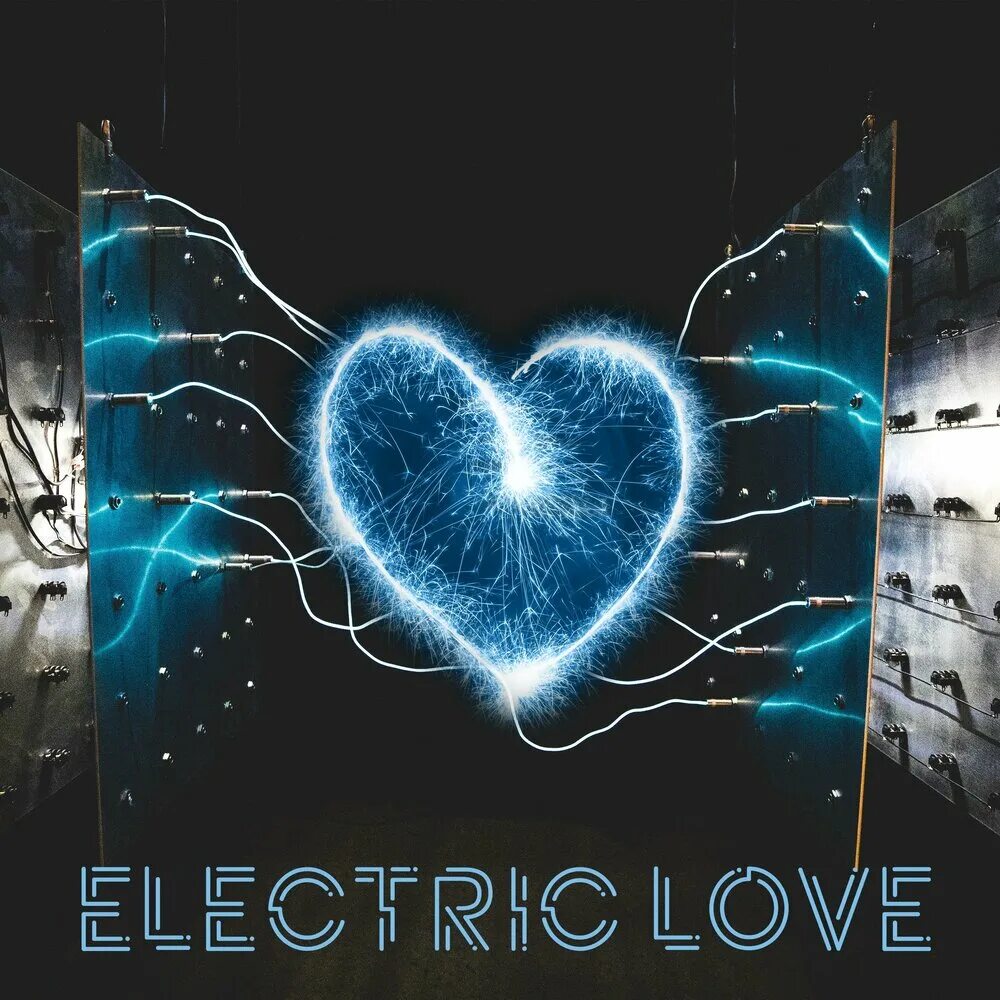 Электрик лов. Electric Love Burns обложка. Любовь 'электрика. Электрик лов песня. Год лове песня