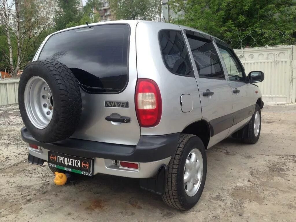 нива шевроле серебристая. нива шевроле сера. нива шевроле серебристая 2012. нива шевроле серебристая. Chevrolet niva 2008.