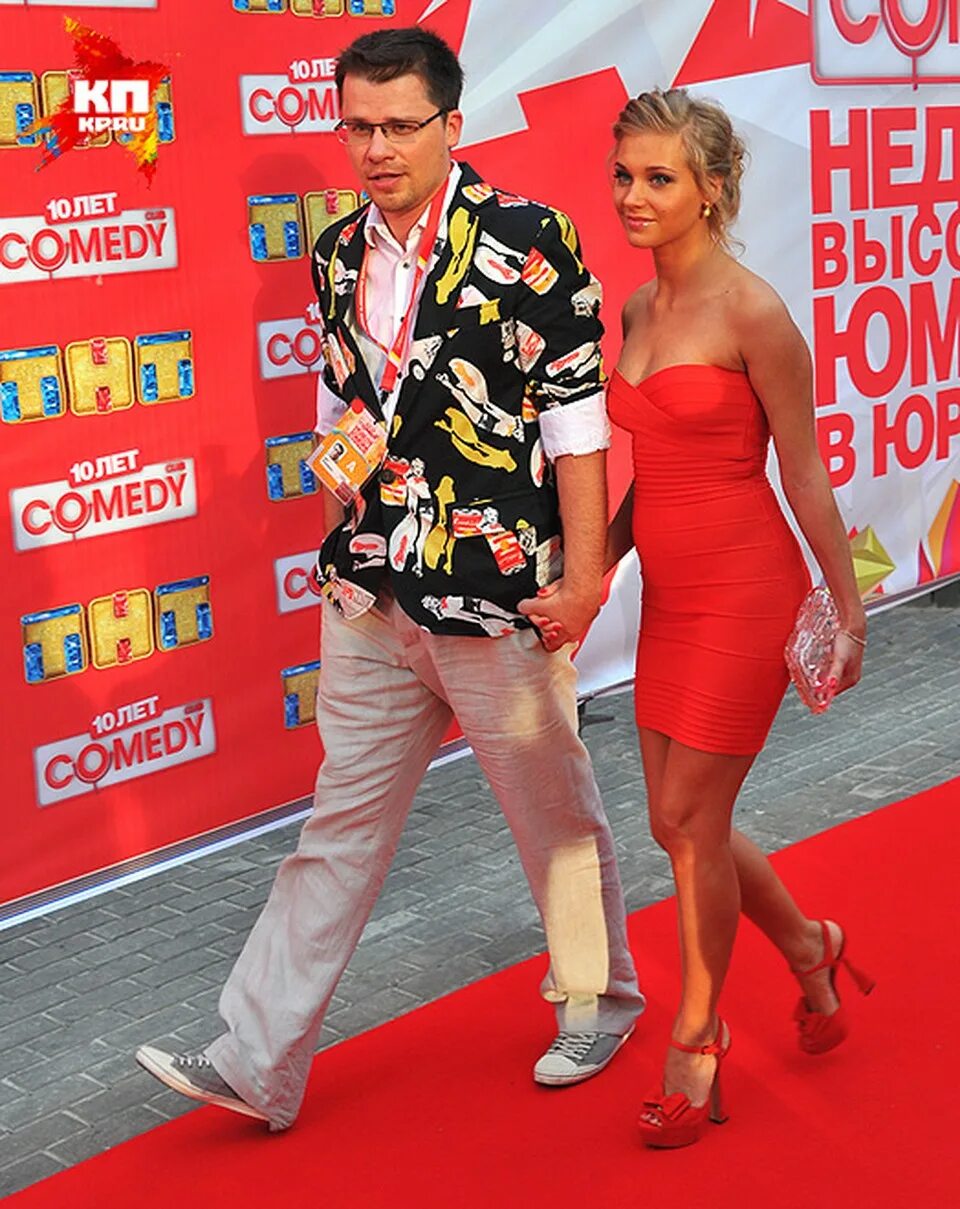 гарик харламов сейчас 2023. гарика харламова асмус. харламов гарик и его новая девушка 2021. новая девушка харламова гарика 2022. гарик харламов жена.