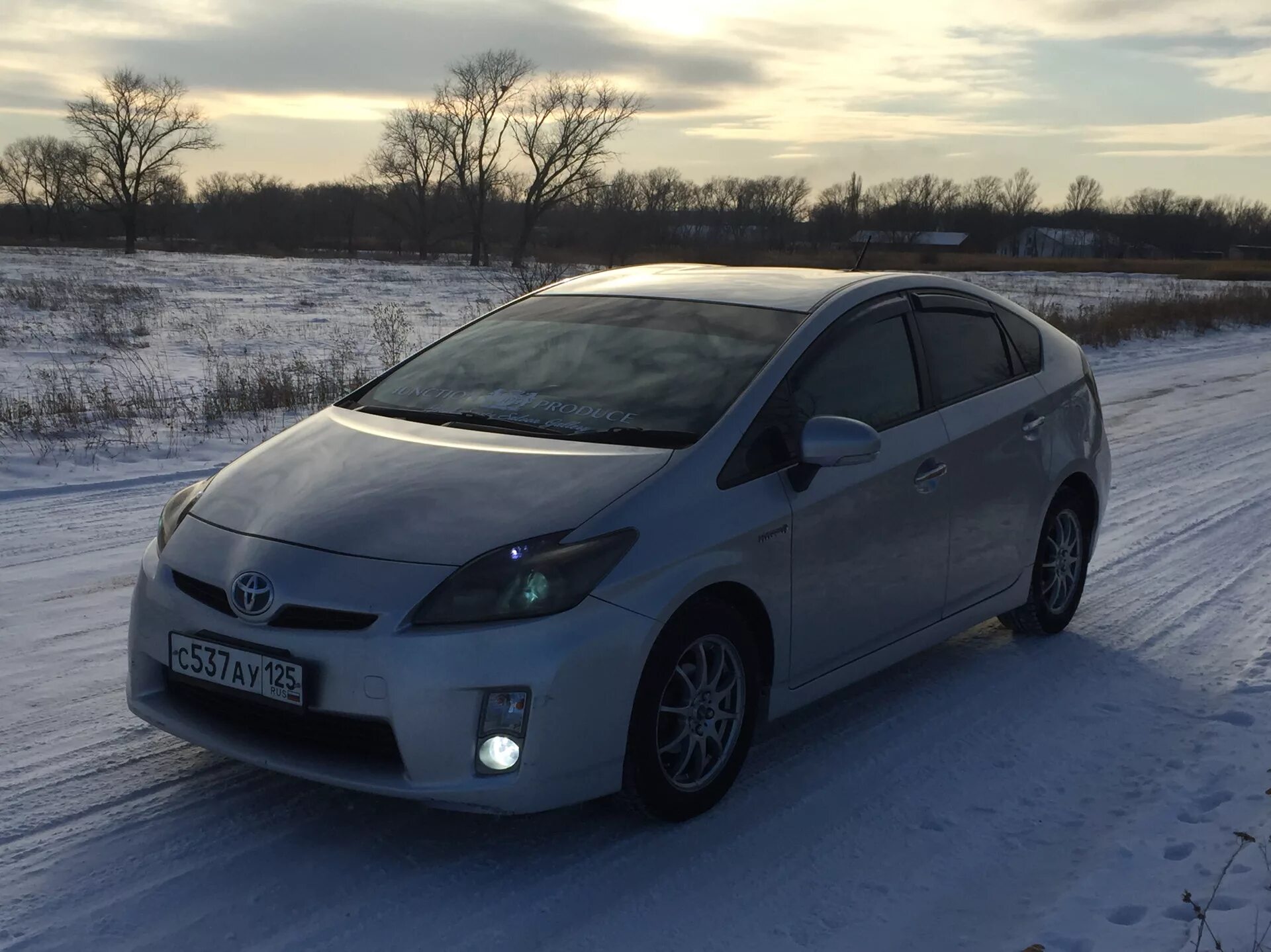 Toyota Prius 30. Тойота Приус серая 2010 года. Тойота Приус 30 серая. Приус 30 125.