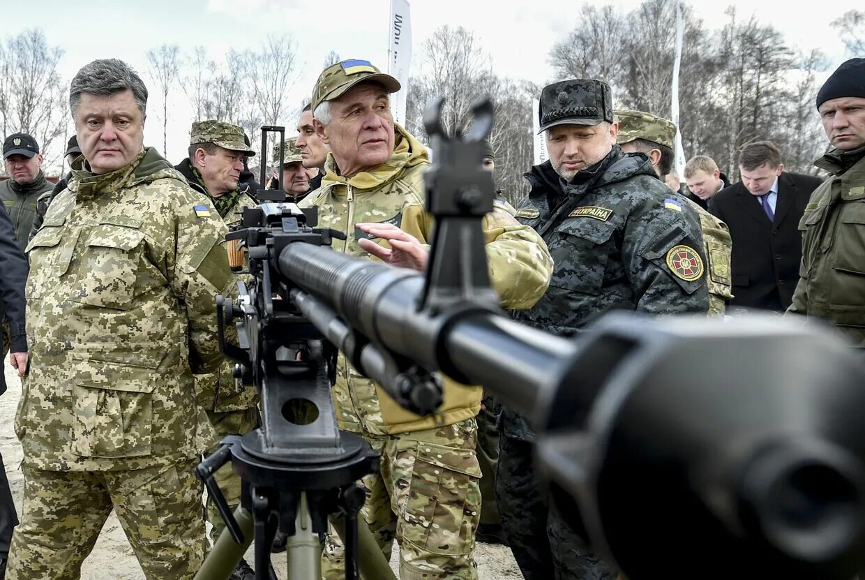 Сильная армия украины. Порошенко ВСУ. Порошенко о Донбассе.