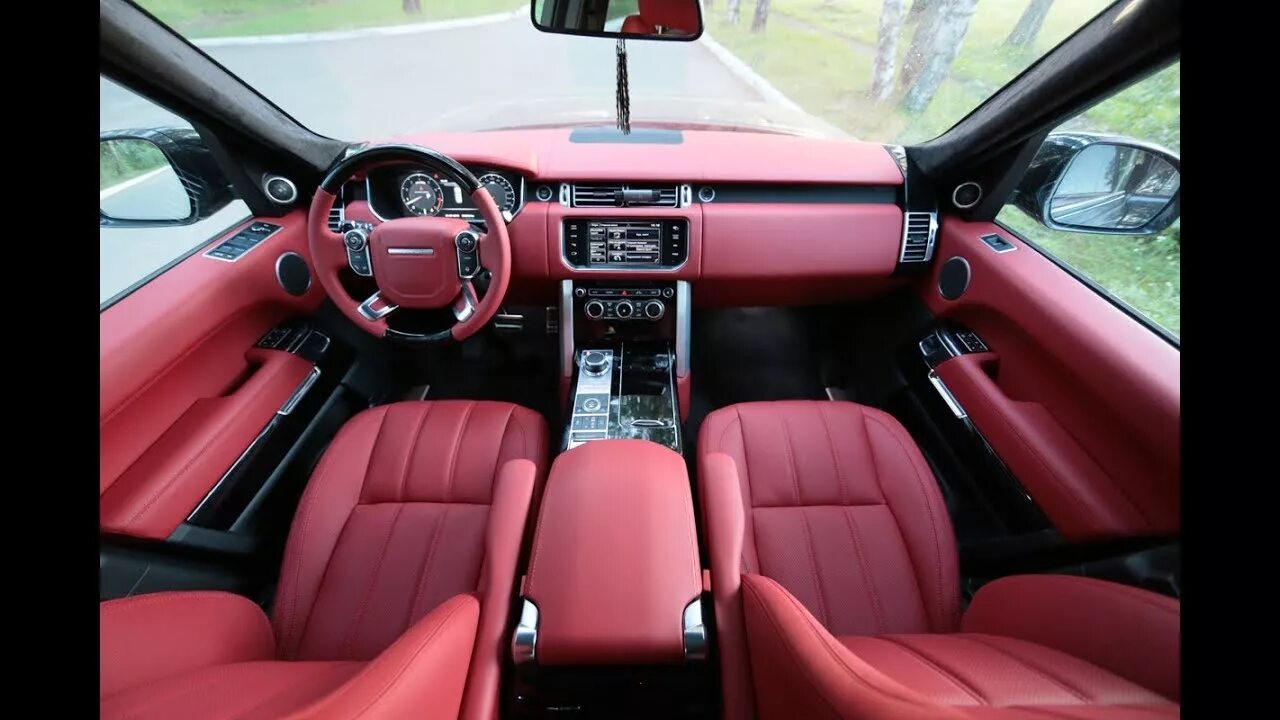 Voge cu 525. Красный салон range Rover l322. Красный салон range Rover Sport. Рендж Ровер с красным салоном. Range Rover Vogue 2023 красный салон.