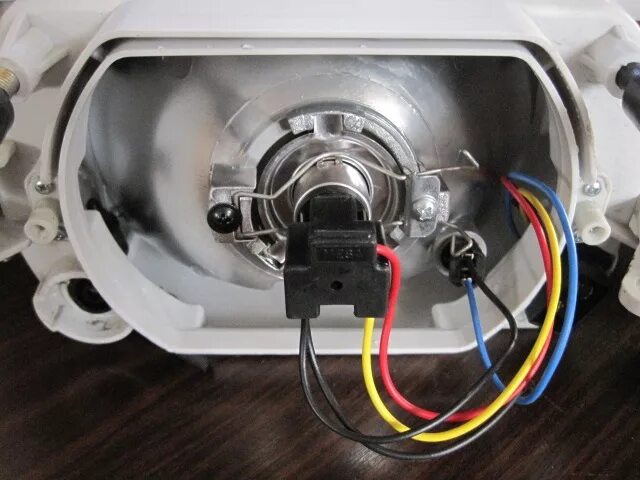 Как подключить противотуманные фары на ВАЗ 2113-2115 autoExpert Дзен