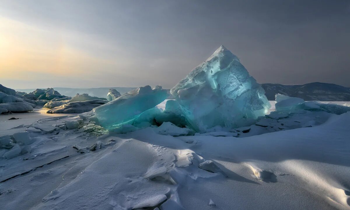 Торосы что это. Ледяные Торосы. Паковый лед. Ледяной пак. Паковые льды Арктики.