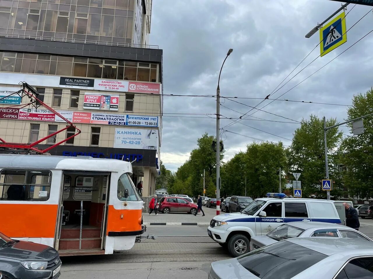 25 05 16. Трамвай в Ульяновске 2022. Авария в Ульяновске с трамваем. Трамвай 25.