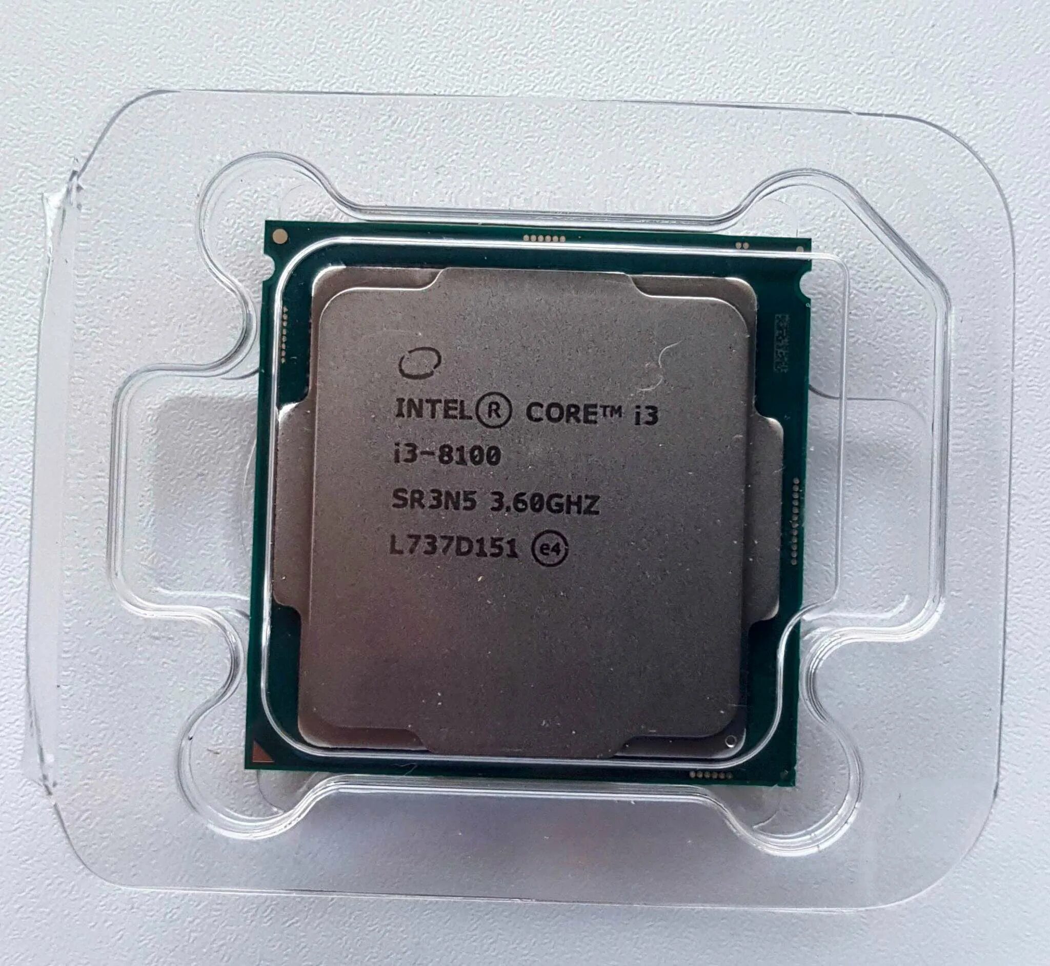 Процессор Intel i3 8100. Процессор Intel Core i3-8100 OEM. Intel Core i3 8100, LGA 1151v2, OEM. Intel Core i3-8100 lga1151.