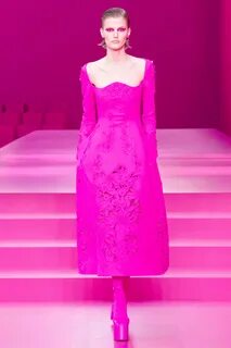 Valentino pink