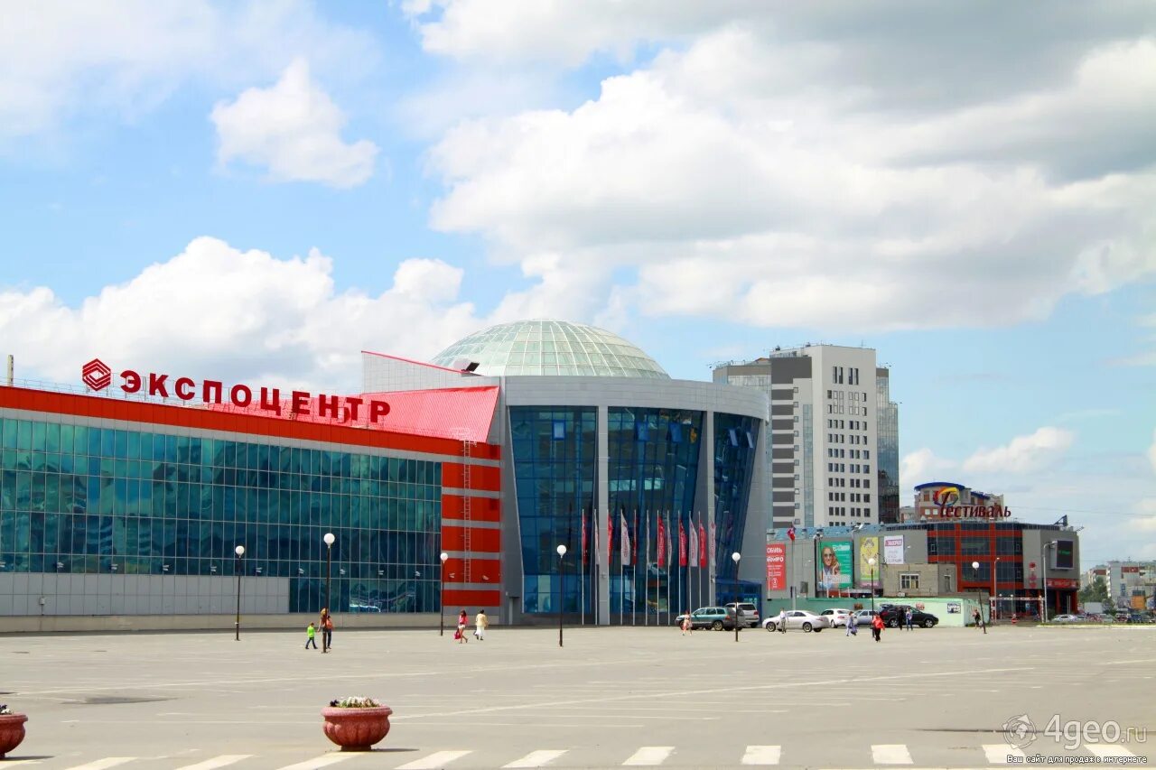 зал заседаний конгресс холл уфа. континент конгресс. конгресс-холл омск ул 70 лет октября 25/2. зал пленарных заседаний омск конгресс-холл. областной конгресс холл омск.