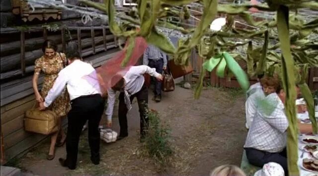 Как попасть в дом надежды. Карта адена л2. Контрабандист маммона в гиране. Контрабандист маммона в адене. Громовы дом надежды.