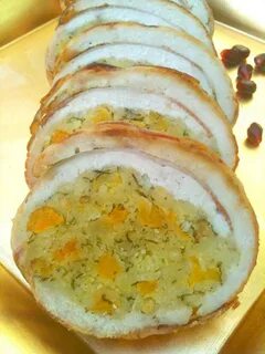 Рулет из курицы с курагой