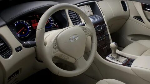 Infiniti салон