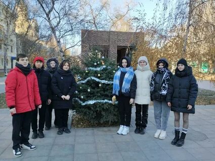 Как украсили елку в израиле палестинском детьми