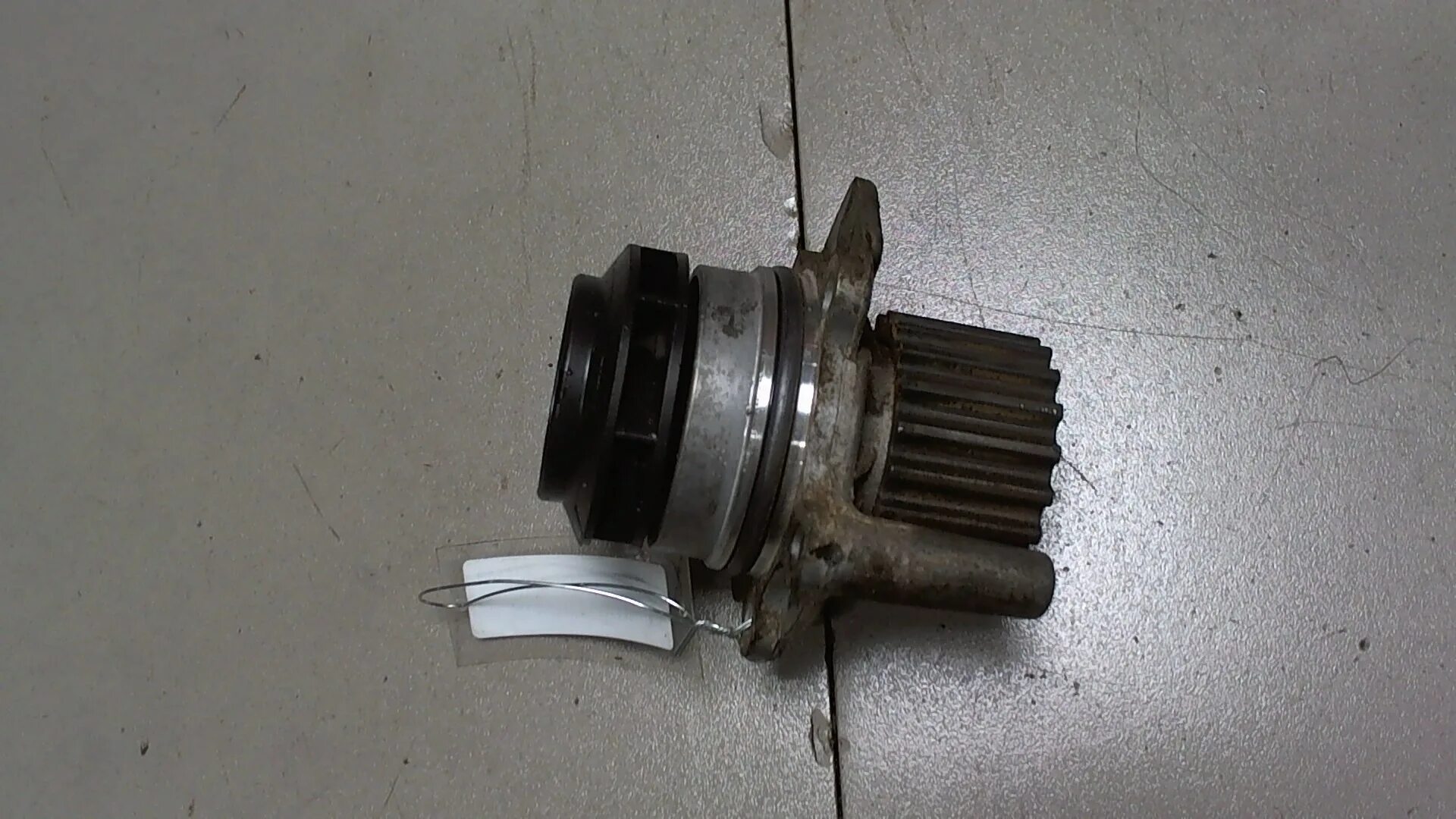 Помпа на ауди а4 б6 2. Помпа audi a4 b5. Помпа ауди а5. Помпа на а4. Помпа ауди а4 б5 1.