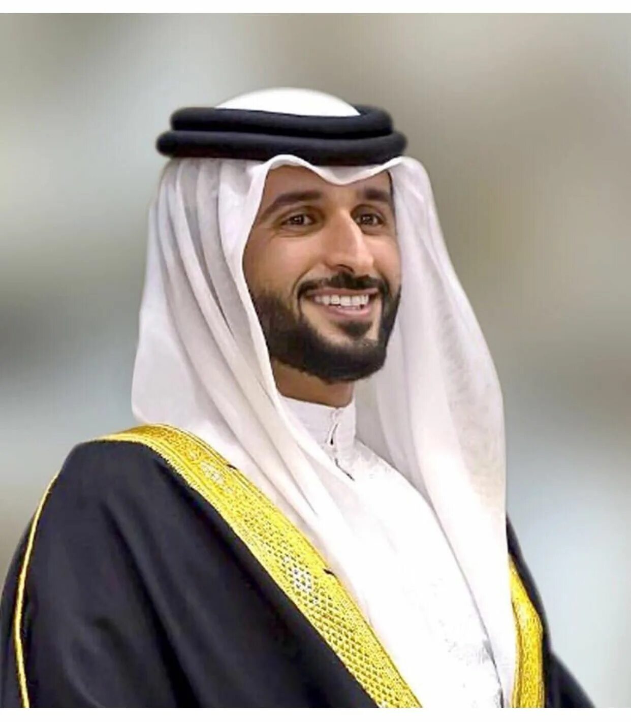 Принц халиф. Насер Хамад принц. Насер Хамад принц Бахрейна. Нассер Бин Хамад Аль Халифа. Принц Бахрейна Нассер Бин Хамад Аль-Халифа.
