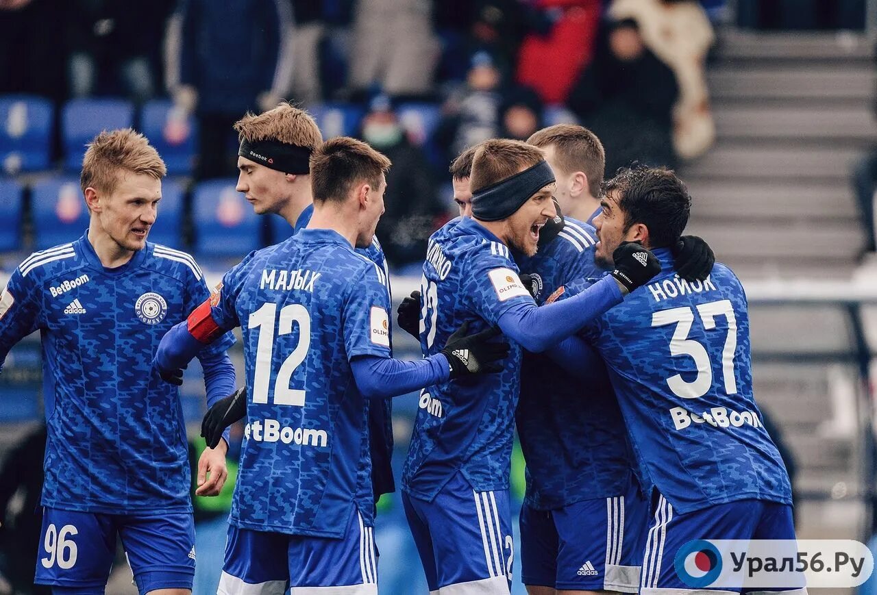 Футбольная национальная лига. Торпедо форма. Фк оренбург 2007. Фк оренбург форма 2022. Фк оренбург динамо.