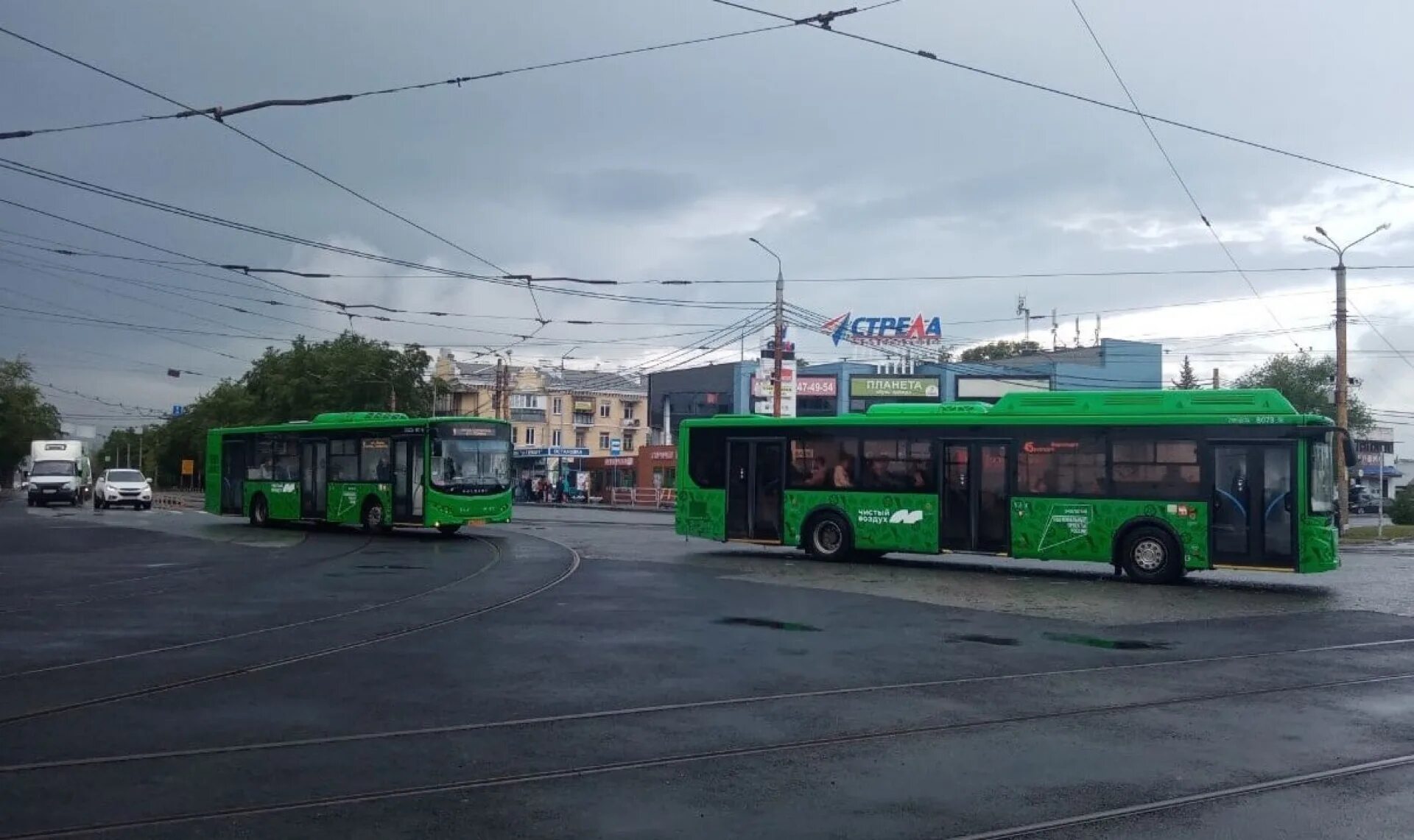 Первый автобус челябинск. Автовокзал Челябинск 2022. Челябинский автобус. Городские автобусы Челябинск зеленые. Маршрутки Челябинск.